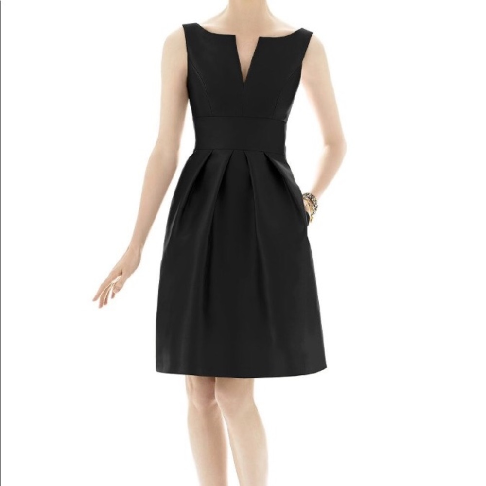 Alfred Sung StyleD654